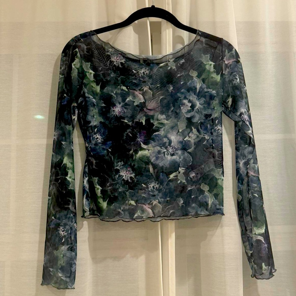 Bella Rosa Floral Mesh Long Sleeve Top
